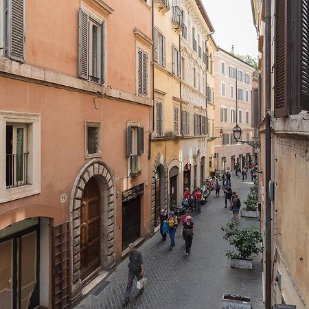 A Peaceful Retreat 2 Minutes From Piazza Navona - FromhometoRzym Zewnętrze zdjęcie