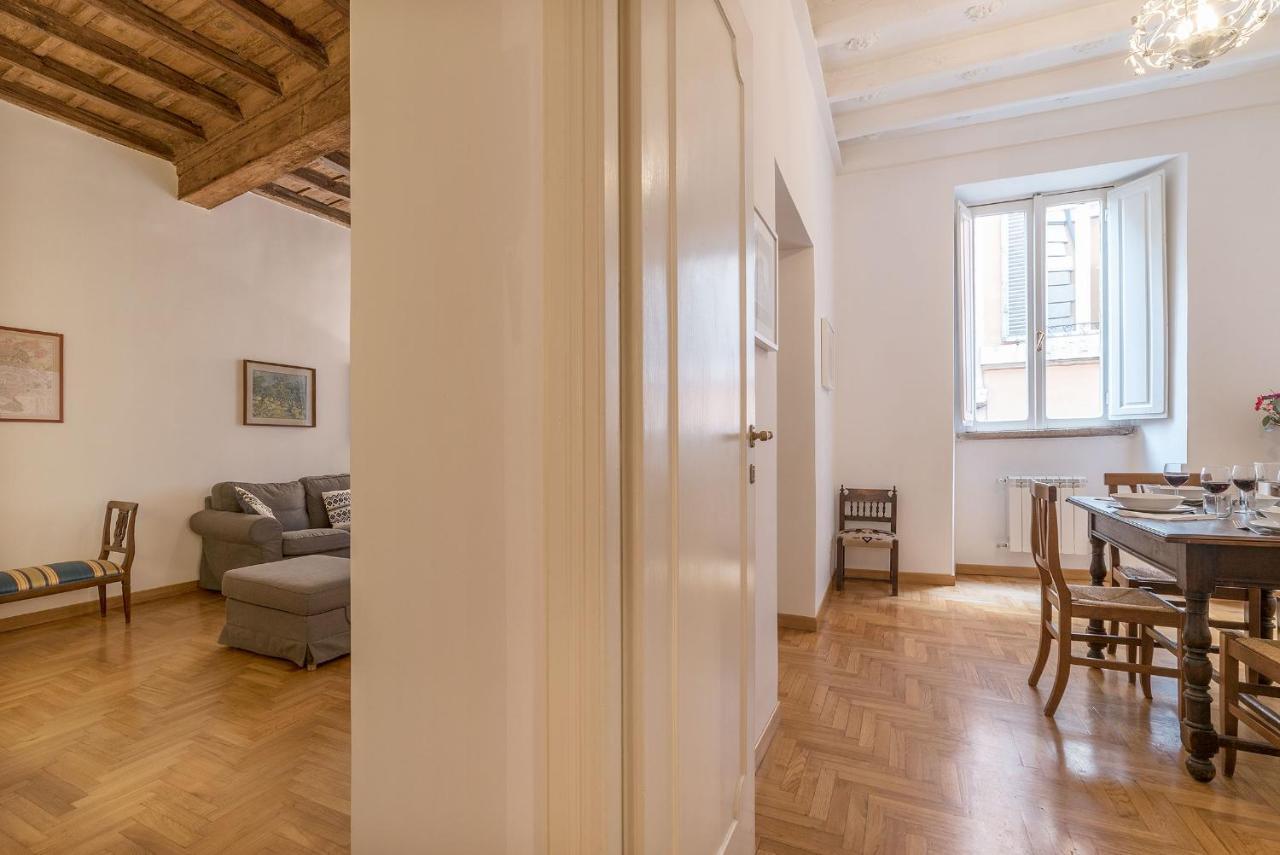 A Peaceful Retreat 2 Minutes From Piazza Navona - FromhometoRzym Zewnętrze zdjęcie